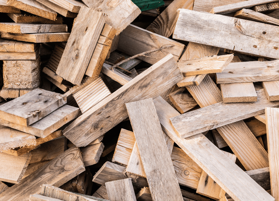 Holzabfälle entsorgen. Holz Container bestellen